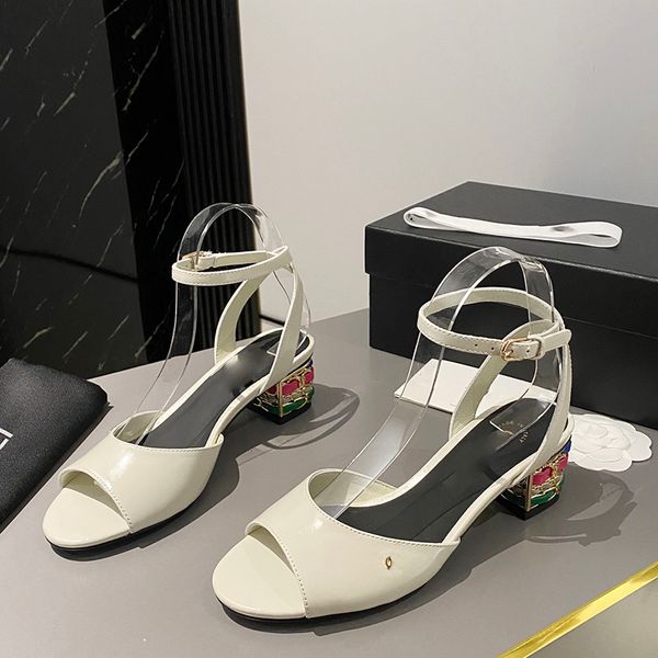 Luxuriöse Damen-Sandalen mit klobigen Absätzen, Lackleder, undichte Zehen, Fischmaul-Sandalen, bunte Strass-Hausschuhe für das tägliche Outfit, berufsbezogene Funktionen