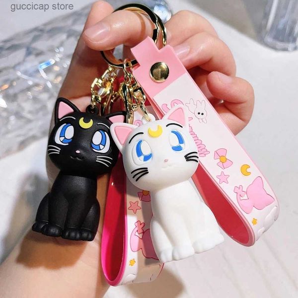 Schlüsselanhänger Lanyards Anime Sailor Moon Schlüsselanhänger Niedliche Figur Puppe Paar Taschenanhänger Schlüsselanhänger Auto Schlüsselanhänger Zubehör Spielzeug Geschenk für Männer Freunde Y240318