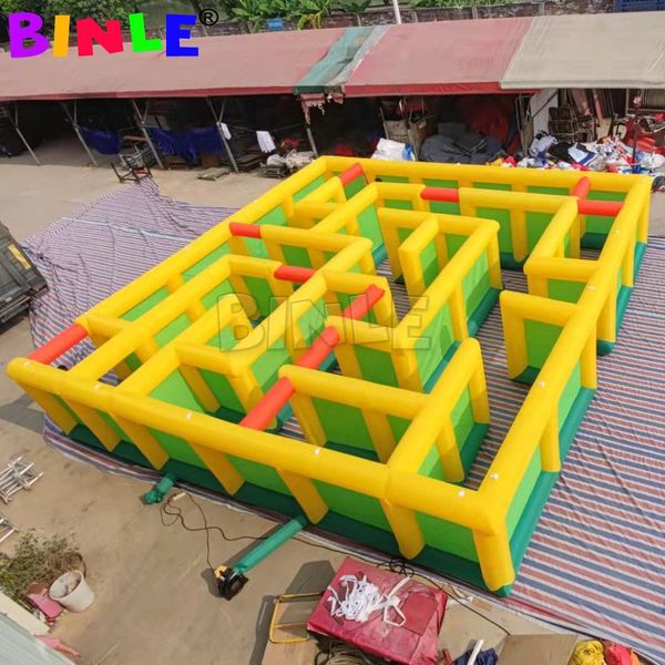 Labirinto gonfiabile di grande prezzo 10mLx10mWx2mH (33x33x6,5ft), percorso a ostacoli quadrato, gioco a labirinto all'aperto per bambini e adulti