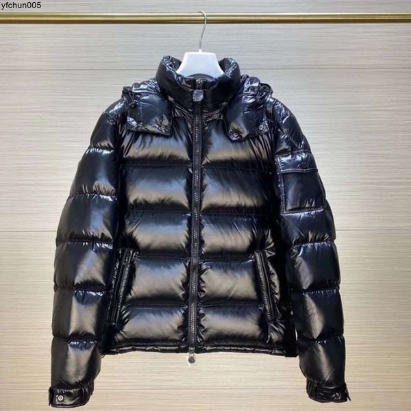 Giacche firmate da uomo Giacca invernale Parka da donna Cappotto da uomo Moda Piumino in pelle con cappuccio Giacca a vento Cappotti caldi e spessi Top Capispalla Parka Abbigliamento uomo 5mvd