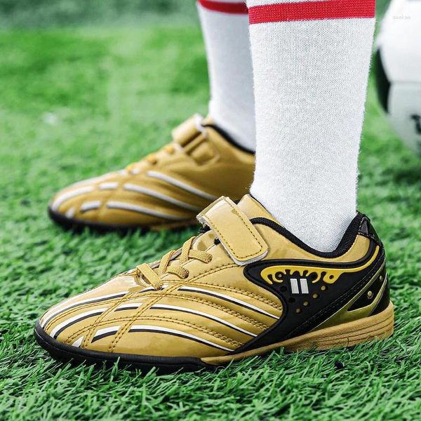 Sapatos de futebol americano 2024 ouro crianças futebol moda hookloop design crianças tênis antiderrapante resistente ao desgaste