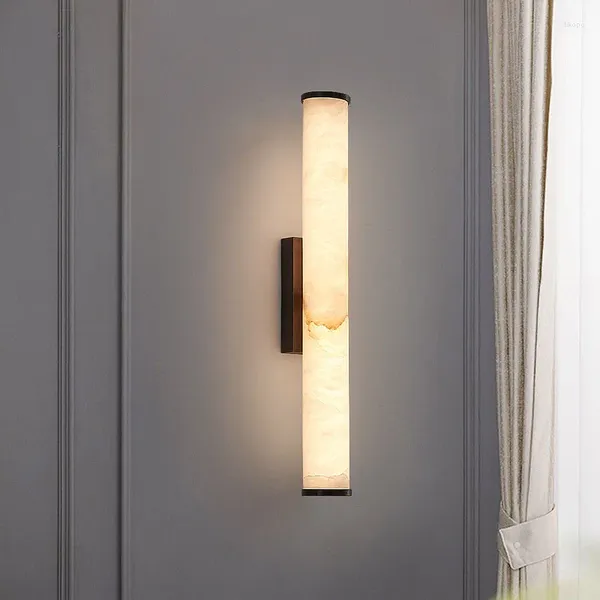 Lampada da parete Moderna di lusso cilindrica in marmo Villa Soggiorno Sfondo Camera da letto Comodino Illuminazione per interni a LED in rame di fascia alta