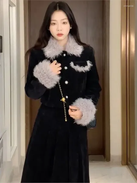 Vestidos de trabalho 2024 inverno feminino vintage veludo 2 peças saia conjunto coreano moda elegante fino ajuste gola de pele quente casaco superior casual midi