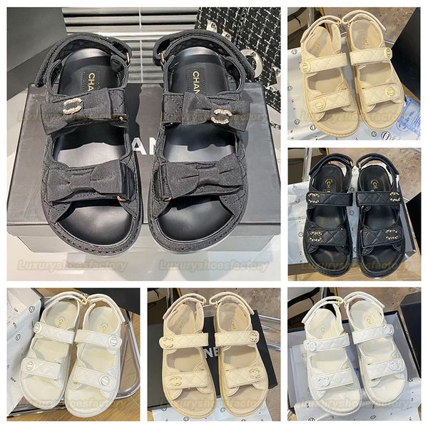 Chamel gesteppte Sandalen Designer Strand Vater Sandalen Farbe Flats Schuhe Frauen Freizeitschuhe Designer Outdoor Sandalen Frauen flacher Boden Hässliche Mode Vater Sandalen Sandalen Sandalen