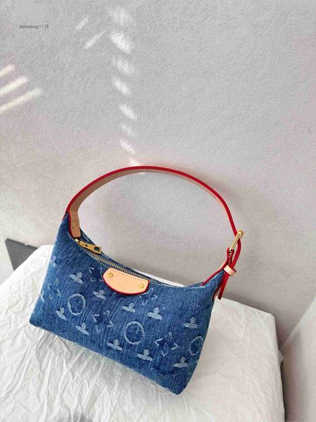 Borse a tracolla Borsa di lusso di alta moda Designer Nuova borsa per il pranzo in denim Borsa da donna Borsa sotto le ascelle Borsa per il trucco Borsa 19 cm