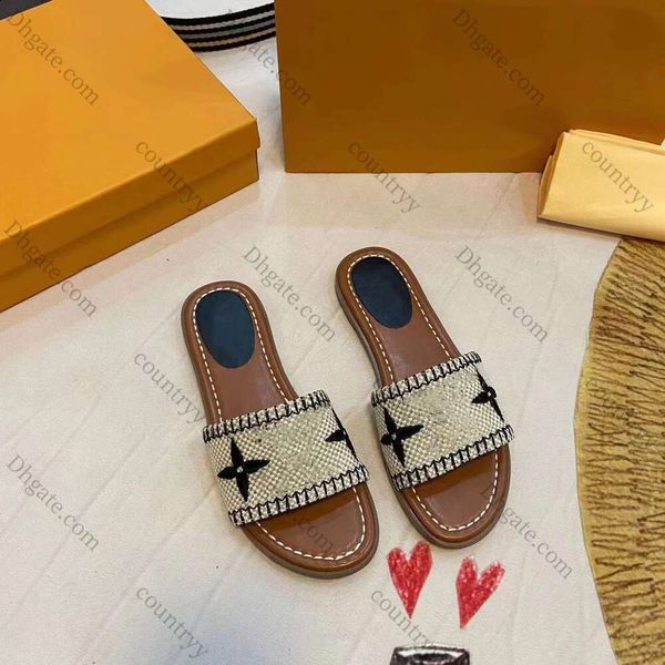 2024 Frauen Low Heels Gummi Slide Sandale Kontrast Bast bestickte flache Pantoletten Designer Hausschuhe Strandschuhe Pine Green Gold Sky Blue Schemes Fuchsia flache Slides Lu