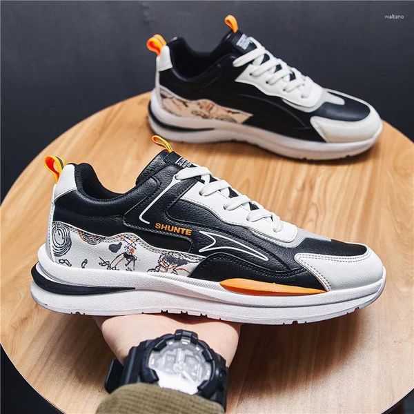 Scarpe casual Primavera Sport all'aria aperta Versione coreana da uomo della tendenza Running Fashion Ins Nicchia Vecchia piattaforma