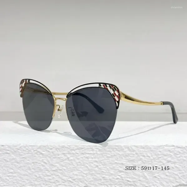 Sonnenbrille Cat Eye Frauen 2024 Vintage Mode Schmetterling UV400 Sonnenbrille Weibliche Retro Sommer Stil Metall Brillen Luxus