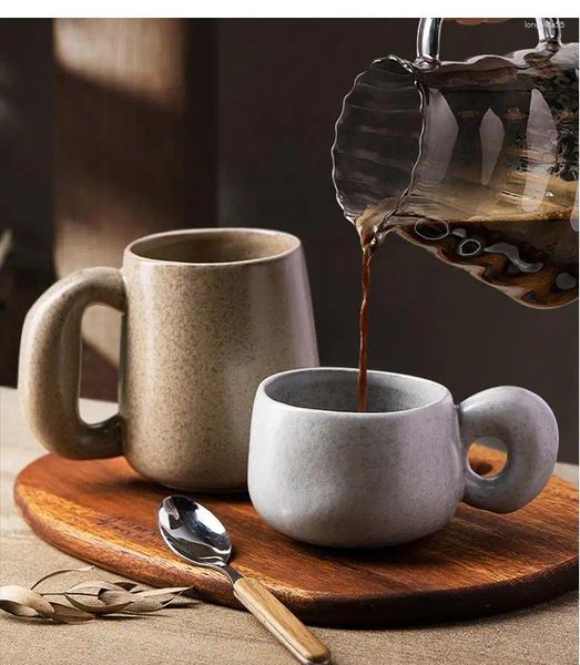 Tassen im japanischen Stil, Stoare-Kaffeetasse, 300 ml, geformter Keramik-Wasserbecher mit großem Ohrgriff, kreatives Paar, Frühstücksmilch
