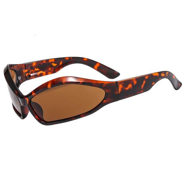 Nuovi sport alla moda con motivi leopardo di alta qualità e specchi irregolari venduti ad occhiali da sole Bracciale