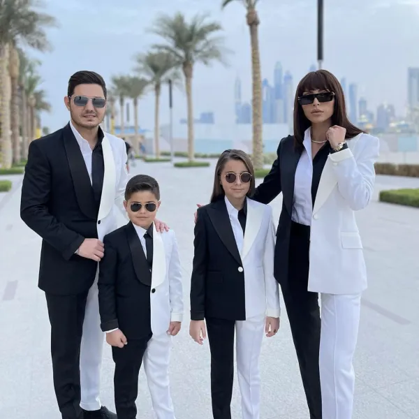 Suits Black White Patchwork Ailesi Parentchild Aynı Suit/Erkek Kadınlar Çocuk Suları Blazer Pant İnce Fit Moda Günlük Set Özel Yapım