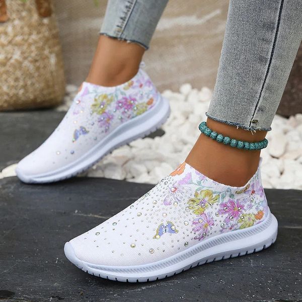 Weiche bedruckte Damen-Flats 2024, atmungsaktiv, Strick-Plattform-Sneaker, chinesischer Stil, Blumen, Freizeitschuhe, Übergröße 43 240307