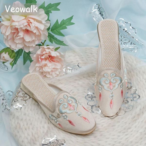 Hausschuhe Veowalk Perlen bestickte Frauen strömen Baumwollpointy Toe Flat Mules Retro bequeme Hausschuhe für Damen Rotrosa Grün Weiß