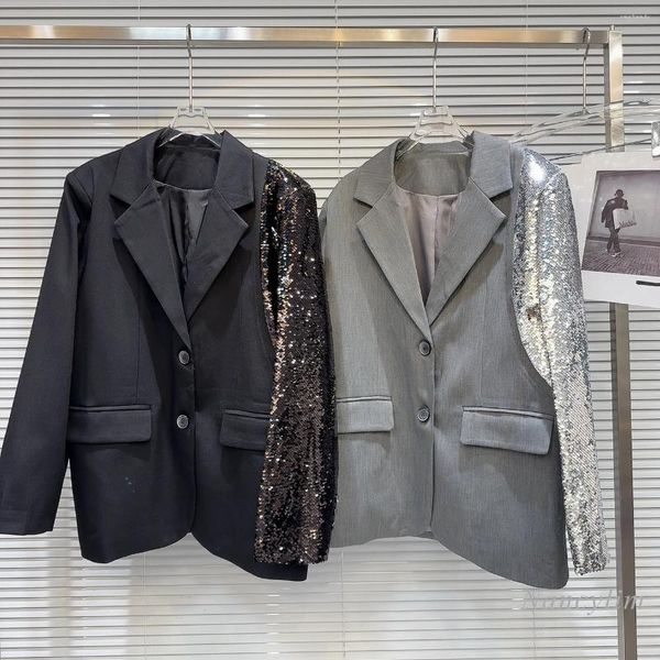 Damenanzüge 2024 Frühlings-Paillettennähte Grauer Blazer für Frauen Mädchen Gepolsterte Schulter Business-Anzug Maßgeschneiderte Jacke Schwarzer Mantel