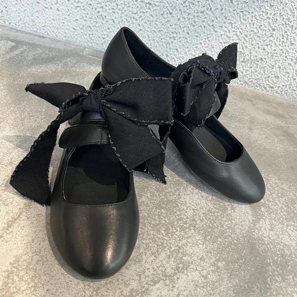 Sıradan Ayakkabı Siyah Yuvarlak Toe Strappy Bale Kadınlar için Bowknot Düz Deri Tasarım Bayanlar Retro Zapatos de Mujer