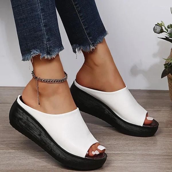 Sandalen Hausschuhe Frauen Sommer 2024 Ethnischer Stil Keil mit Fischmaul Ein Wort Drag Cake Dicker Boden Damenschuhe Große Größe