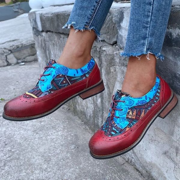 Botlar kadın İngiliz dantel yukarı broges flats ayakkabı retro 2022 vintage oxford ayakkabı kadınlar moda düz topuk ayakkabıları