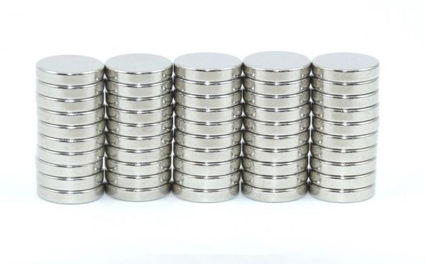 Neodimyum mıknatıs disk kalıcı n35 ndfeb küçük yuvarlak süper güçlü güçlü manyetik mıknatıslar 8mm x2mm 200pcs1961282