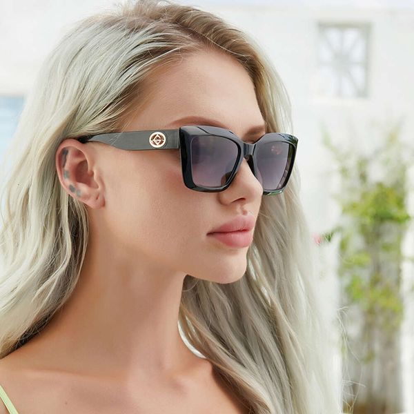 Óculos de sol de grife KILA Fashionable Small Frame Sun Protection Uma sensação de luxo, Ins Cat Eye Sunglasses para mulheres com óculos de versão coreana