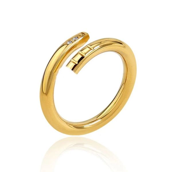 Anéis clássicos banhados a ouro 18K para mulheres, anéis de amor para casais, anéis de diamante de aço de titânio, unissex, anéis de casamento, aniversário, recreação ao ar livre, presentes