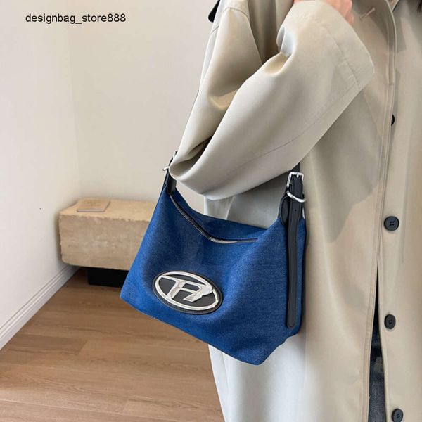 Borsa a mano in denim per pendolari con sconto limitato del 50% all'ingrosso a buon mercato per donna con zaino a catena nuovo di grande capacità, tracolla casual e singola