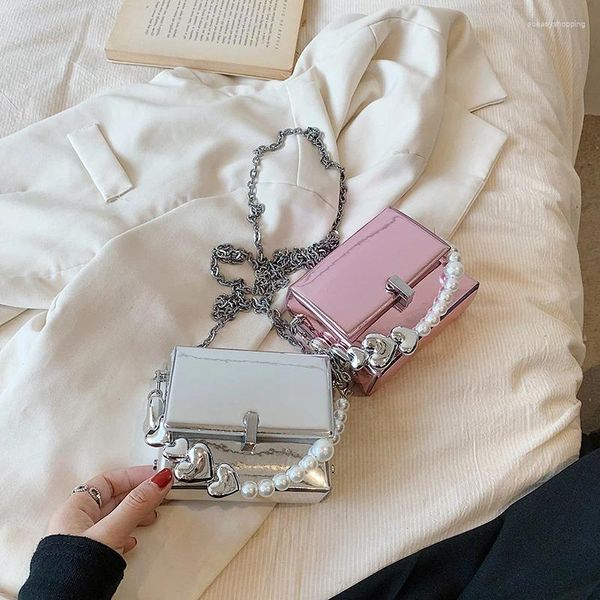 Abendtaschen Glänzende Kette Leder Umhängetasche für Frauen 2024 Trendy Square Mini Retro Pearl Clutch Lady Cross Body Telefon Geldbörse