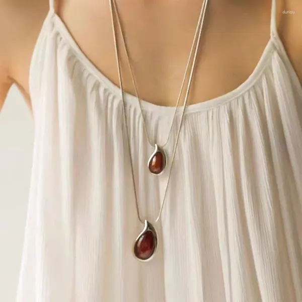 Colares Pingente Red Agate Waterdrop Colar para Mulheres Long Stone Minimalista Simples Vintage Sweater Jóias