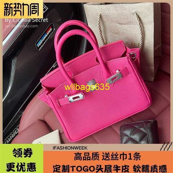 Tragetaschen aus echtem Leder Bk Habdbags Cecilia 2024 Neue Tasche aus echtem Leder Platinum Togo Top Layer Rindsleder Himbeerrot Rose Rot Silber Butto mit Logo HBJYPD