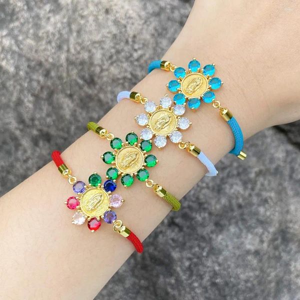 Charme Pulseiras FLOLA CZ Banhado A Ouro Virgem Maria Para Mulheres Multicolor Ajustável Corda Amuleto Jóias Guadalupe Brta63