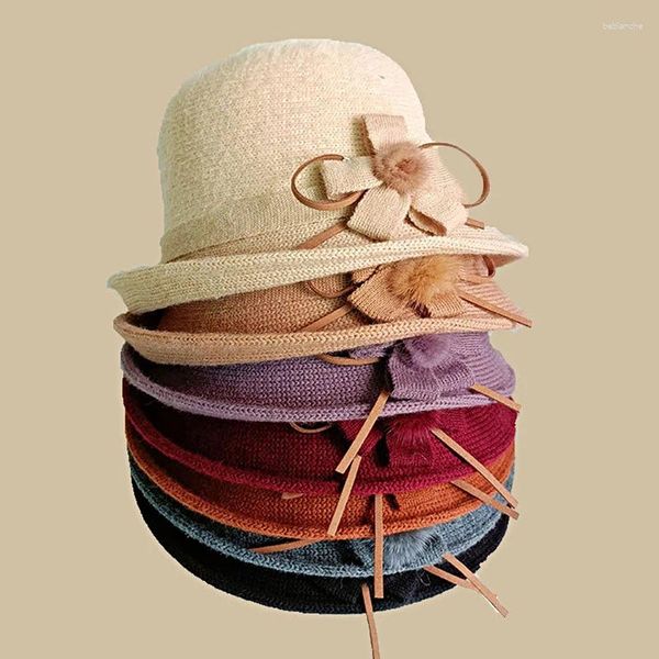 Berets outono inverno chapéus para mulheres cúpula chapéu vintage elegante fedoras boné com bowknot flor mãe de meia idade feminino macio quente