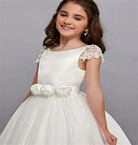 Decalque de tule de renda vestido de menina de menina de miçanga Crianças elegantes Primeira Princesa Eucaristia Festa de Aniversário 240401