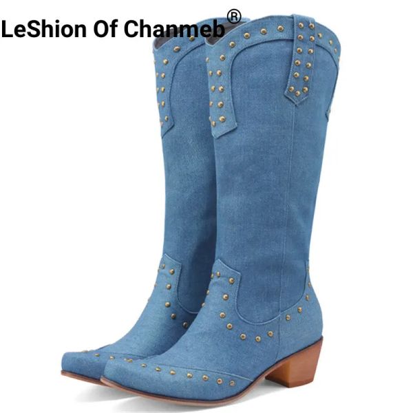 Сапоги Leshion of Chanmeb Новые панк -заклепки джинсовые джинсы колена сапоги Woman Block Heels Cowgirl Cowboy Western Boot Женщины 43