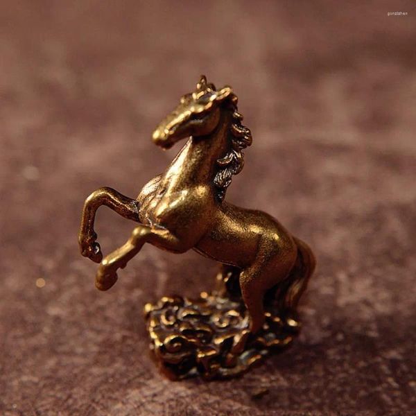 Figurine decorative Rame vintage Cavallo zodiaco Piccola statua Ottone Miniature di animali fortunati Decorazioni per il desktop