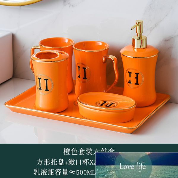 Top Set di articoli sanitari in ceramica Set per il lavaggio Set da cinque pezzi Bottiglia per lozione in ceramica Decorazione per il bagno Hotel per la casa