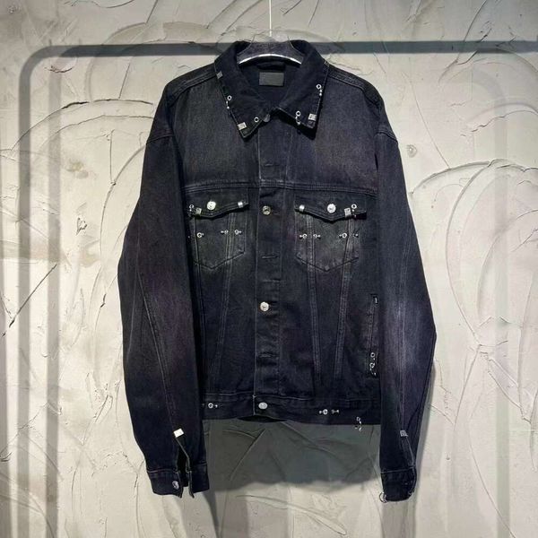 B Family 24SS Neue klassische, vielseitige, wassergewaschene Fire Machine Head-Jeansjacke für Männer und Frauen