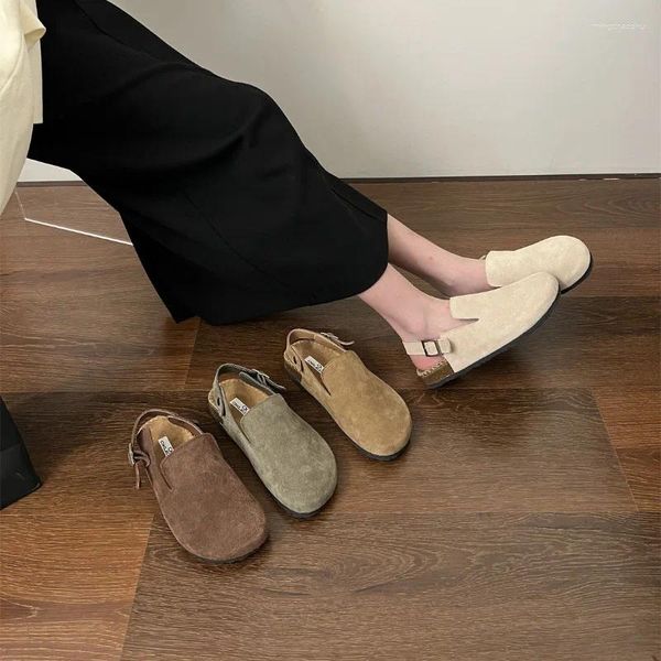 Terlik Kapak Toe Kadınların Orijinal Deri Ayakkabıları Yaz Somunlar Pantofle Düşük Platform Slaytları 2024 Kauçuk Tahmini Topuklar Roma Temel S