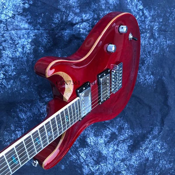 Klassische kleine Double-Shake-Vibrato-System-Charakter-E-Gitarre aus massivem Mahagoni
