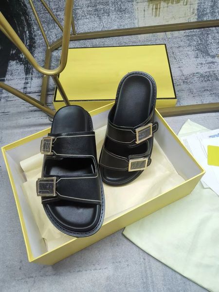 Scarpe firmate Donna uomo Sandali Ciabatte da donna di alta qualità Pelle di vitello cristallo Scarpe casual Piattaforma trapuntata Pantofola da spiaggia estiva 35-45 Con sacchetto per la polvere