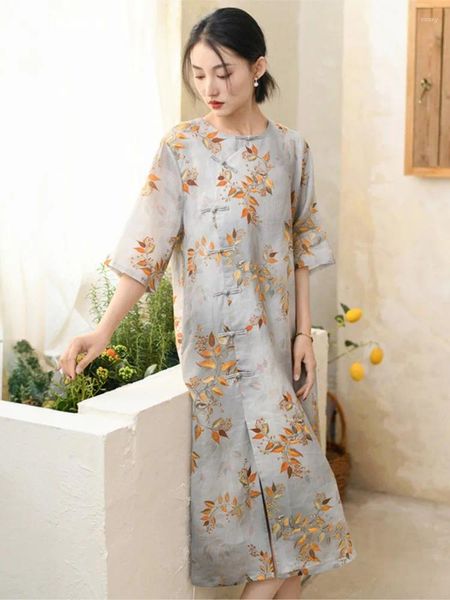 Vestidos casuais estilo chinês algodão e linho vestido de impressão mulheres primavera verão o-pescoço três quartos manga slim-tipo cheongsam