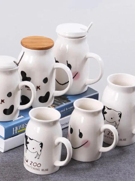 Tazze di piccole dimensioni Latte Modello cartone animato Pubblicità Tazza Tazza in ceramica Coppia creativa Acqua Caffè