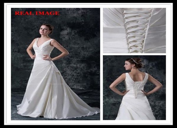 2015 A linha V decote plissados ​​vestidos de casamento de cetim até o chão tribunal trem vestido de noiva BY0265810406