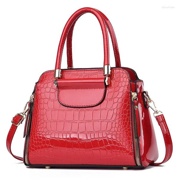 Bolsas de ombro Baobao Mulheres 2024 Bolsa Crossbody de Alta Capacidade Leve Luxo Moda Versátil Um Portátil