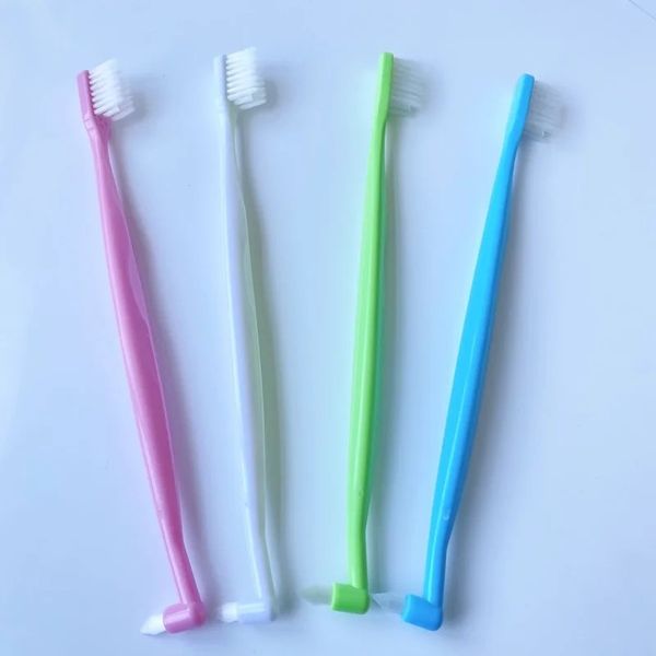 Weiche Bürste für Zahnimplantate und Zahnspangen kieferorthopädische Zahnbürste mit konkaver konvexem Bürstenkopf für effektive Reinigung und Pflege