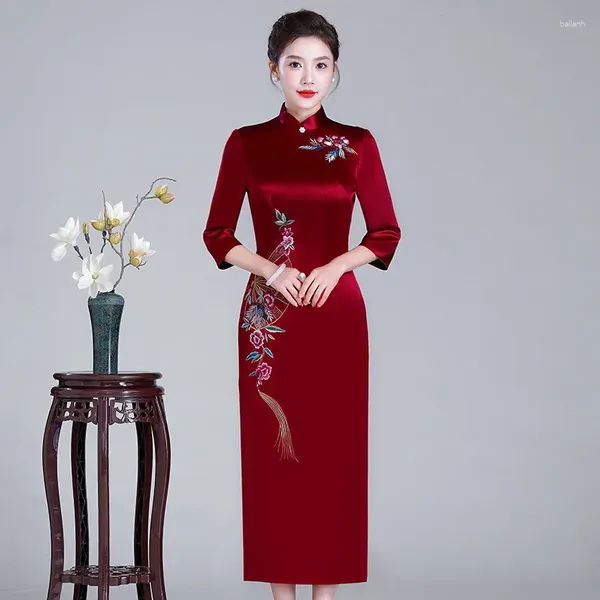 Etnik kıyafetler Yourqipao Çince Annesi Gelin gelinlik işlemeli Cheongsam Parti Elbiseleri