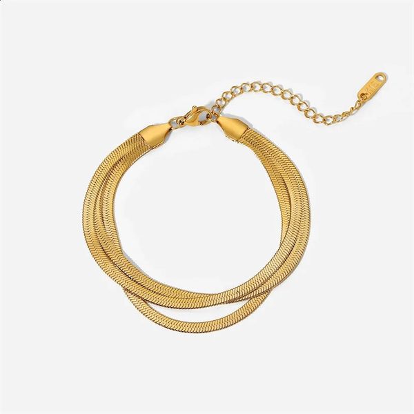 Bracciale a catena a serpente piatto Bracciale a catena a serpente a tre strati Acciaio inossidabile placcato oro 18 carati PVD Struttura in metallo antiruggine e impermeabile 240318