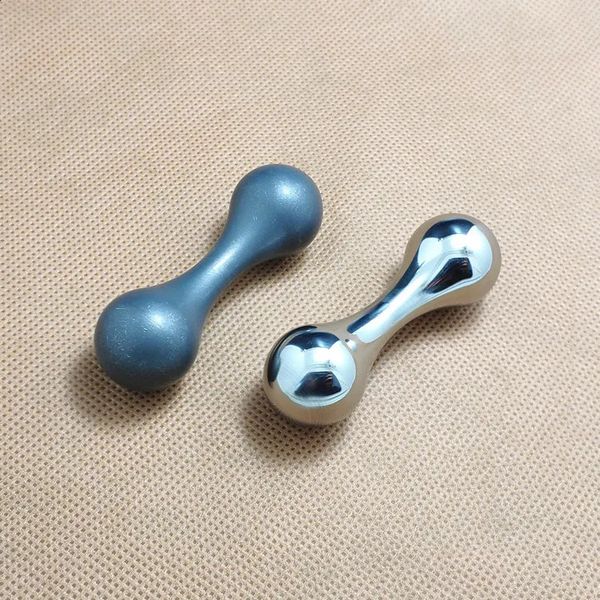 Begleri Spinner Giocattolo per adulti Fidget per antistress Knucklebone TC4 Lega di metallo Punta delle dita Spinner Rotanti da tavolo Giocattoli 240228