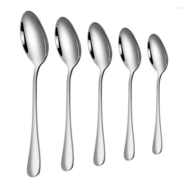 Colheres de metal que serve grandes bolas de buffet de cabeça redonda com jantar de mesa de mesa comprido para o sorvete de café de cozinha em casa