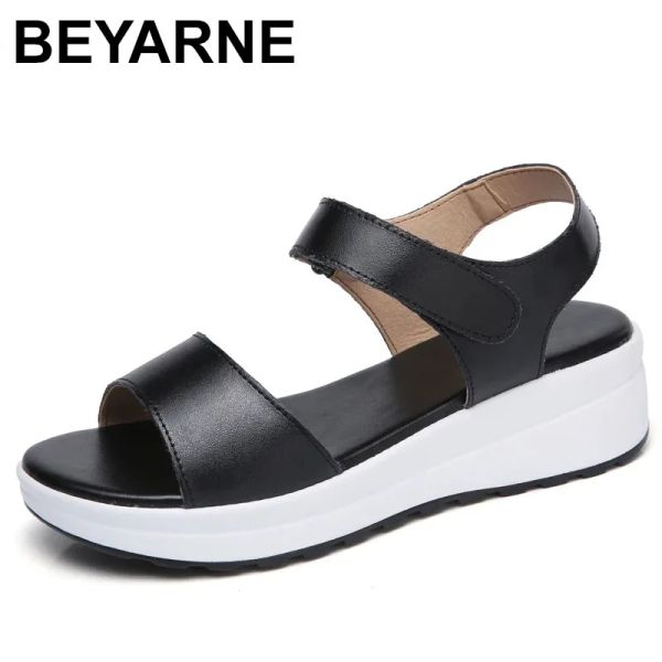 Sandali 2023 Women Wedges Sandals Genuina in pelle Summer Casual Casuals Concise Peep Toe Ladies Platform Sandals Black White H050