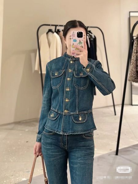 CEL2024 Inizio primavera Nuovo prodotto Designer Nuovissima giacca di jeans Cappotto stile palazzo retrò Capispalla elegante e alla moda Giacca di jeans da donna