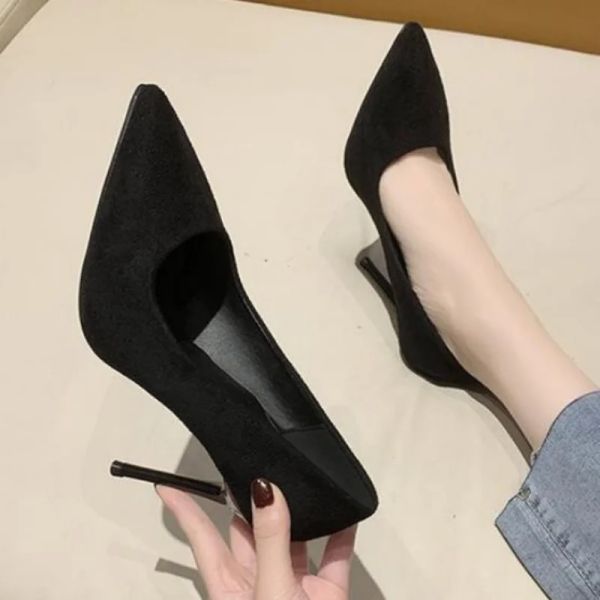 Сапоги новая замшевая высокая каблука Женщины Stiletto насосная одиночная обувь профессиональная рабочая обувь черная заостренная сторона сексуальная вечеринка черная свадебная обувь